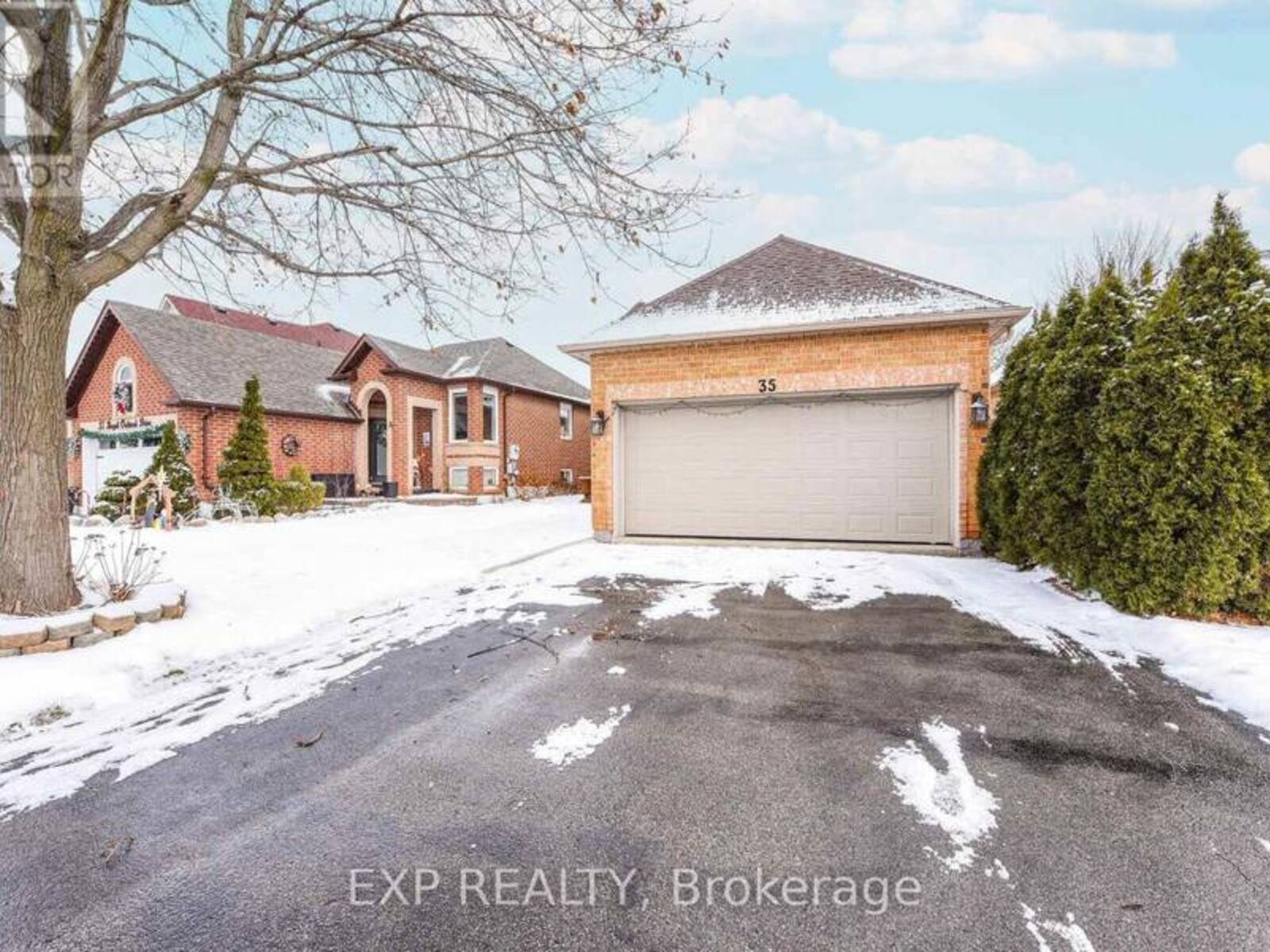 35 ROYAL ORCHARD DRIVE, Brampton, Ontario L6X 4M6