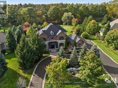 52 GRAYFIELD DRIVE Whitchurch-Stouffville Ontario, L4A 0B1