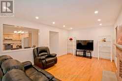 29 WEBBER CRESCENT | Markham Ontario | Slide Image Nine