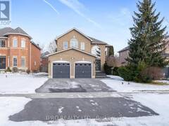 17 ROBINSON ROAD Halton Hills Ontario, L7G 6G5