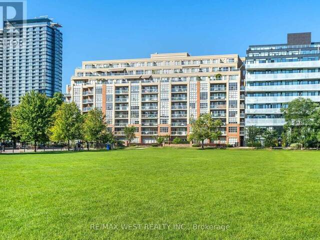 305 - 15 STAFFORD STREET Toronto Ontario, M5V 3X6