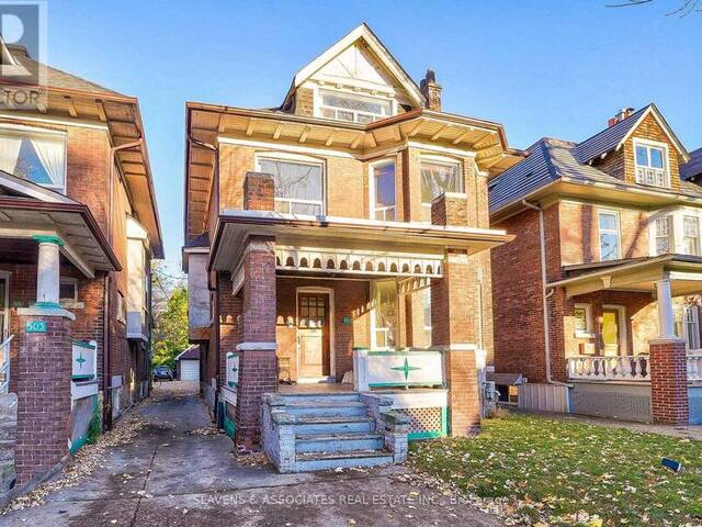 501 PALMERSTON BOULEVARD Toronto Ontario, M6G 2P2