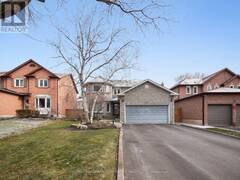 18 MOWATT COURT Markham Ontario, L3T 6V6