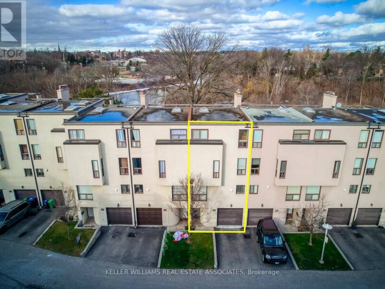 9 - 24 REID DRIVE, Mississauga, Ontario L5M 2A6