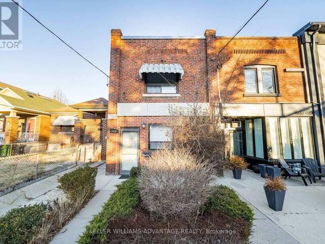 462&464 SAMMON AVENUE Toronto Ontario, M4J 2B2