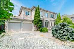 6 BOXWOOD CRESCENT | Markham Ontario | Slide Image One