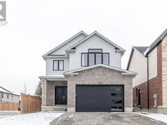 3023 DOYLE DRIVE London Ontario, N6M 0G9