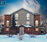 6 - 51 FERNDALE DRIVE | Barrie Ontario | Slide Image One