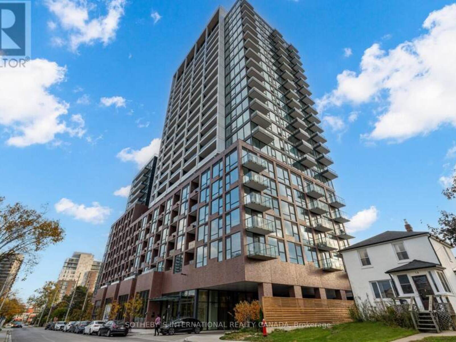 1308 - 28 ANN STREET, Mississauga, Ontario L5G 0E1