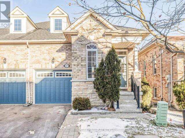 607 TAPESTRY LANE Newmarket Ontario, L3X 3C9