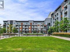 605 - 95 DUNDAS STREET W Oakville Ontario, L6M 5N4