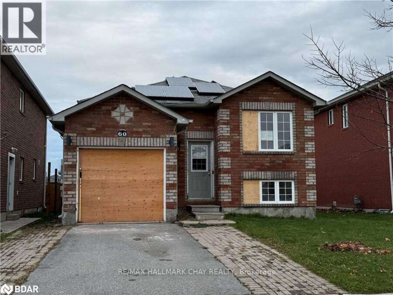 60 WILLIAM PADDISON DRIVE, Barrie, Ontario L4M 0G4