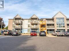 109 - 2010 CLEAVER AVENUE Burlington Ontario, L7M 4C1