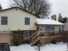 784 WESTBURY CRESCENT London Ontario, N6J 3C7