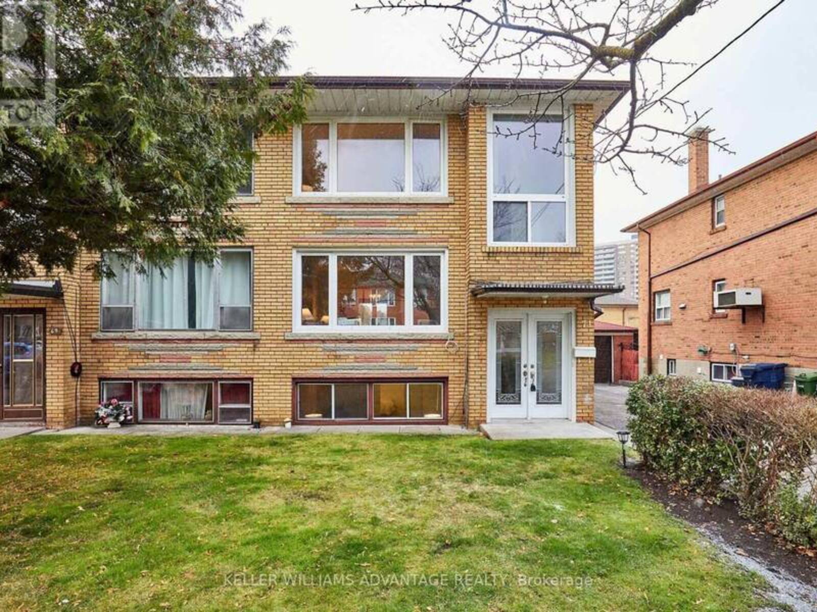 71 CLAIRTON CRESCENT, Toronto, Ontario M6N 2M7