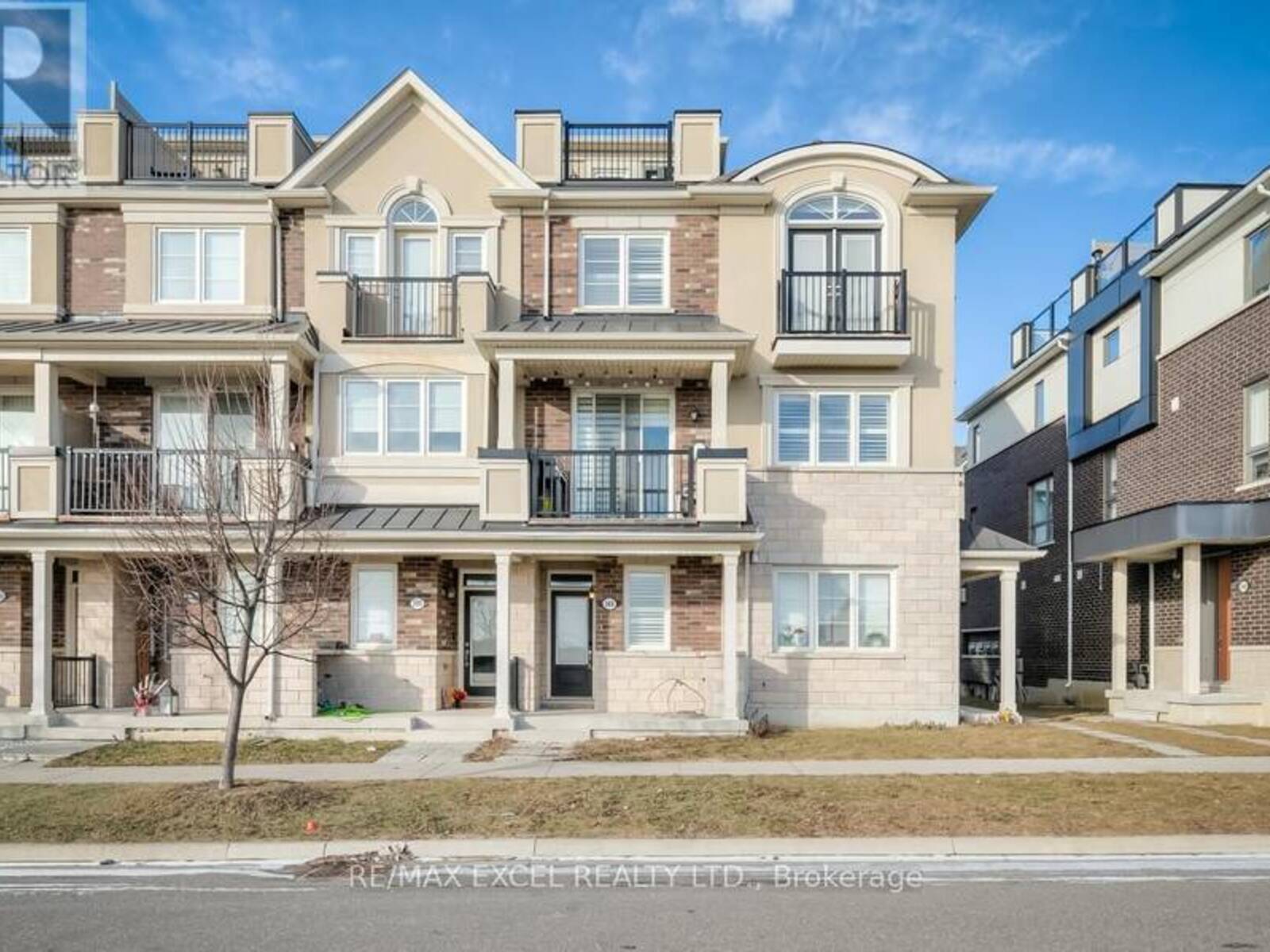 386 ARTHUR BONNER AVENUE, Markham, Ontario L6B 0R1