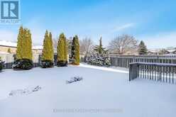 8 FARMSTEAD CRESCENT | Barrie Ontario | Slide Image Thirteen