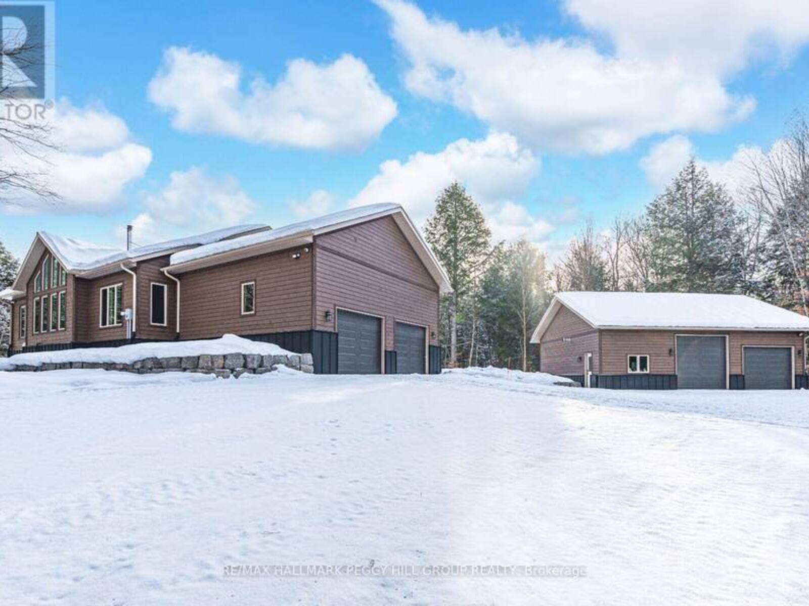 4571 ASPDIN ROAD, Utterson, Ontario P0B 1M0