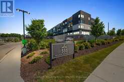 404 - 555 WILLIAM GRAHAM DRIVE | Aurora Ontario | Slide Image One