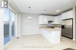 18 HARRY SANDERS AVENUE | Whitchurch-Stouffville Ontario | Slide Image Nine