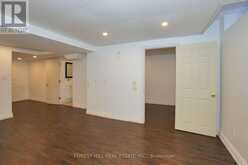 62 WALKVIEW CRESCENT | Richmond Hill Ontario | Slide Image Nine