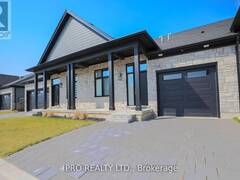 7 - 63 COMPASS TRAIL Port Stanley Ontario, N5L 0B8