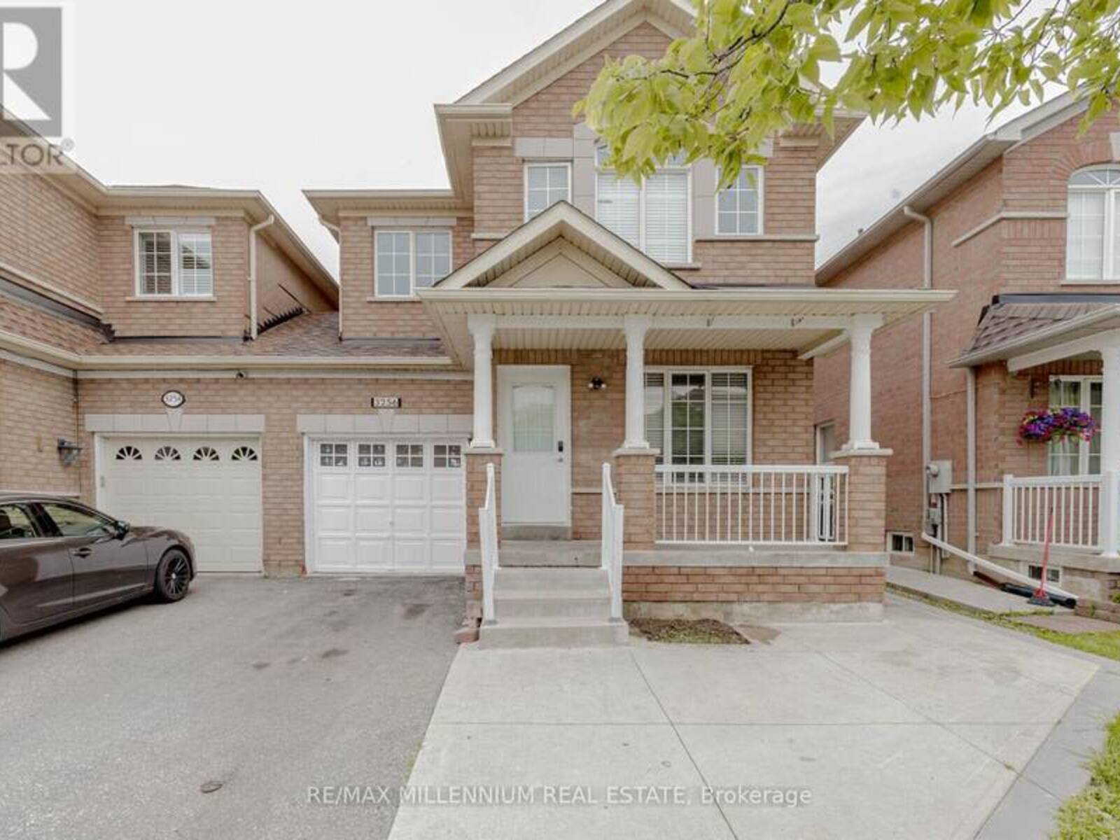 3256 CAMBERWELL DRIVE, Mississauga, Ontario L5M 6T2