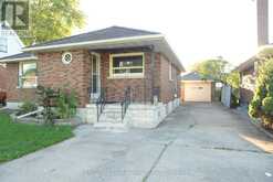 7 MCMANN DRIVE | Thorold Ontario | Slide Image Two