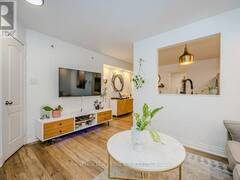 521 - 10 DOURO STREET Toronto Ontario, M6K 3M4