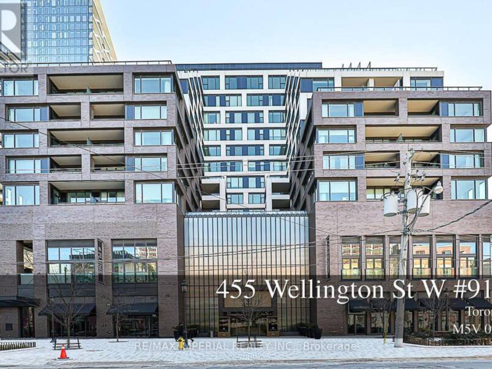 910 - 455 WELLINGTON STREET W, Toronto, Ontario M5V 0V8