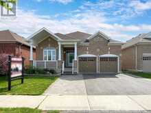 851 EAGLE RIDGE DRIVE | Oshawa Ontario | Slide Image Four