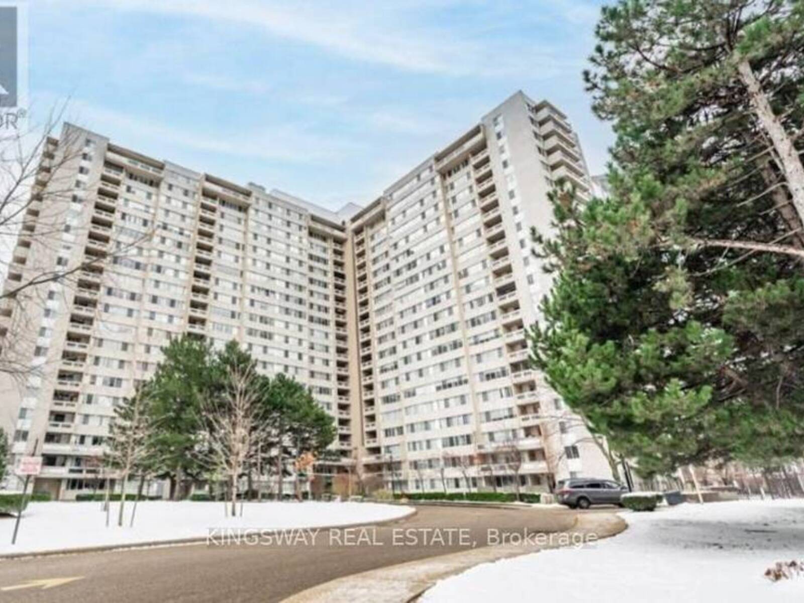 2003 - 3590 KANEFF CRESCENT, Mississauga, Ontario L5A 3X3