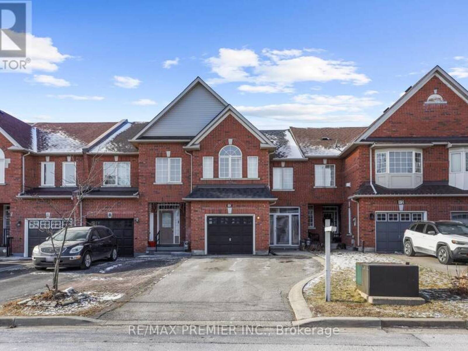 10 CORMEL STREET, Vaughan, Ontario L6A 2L3