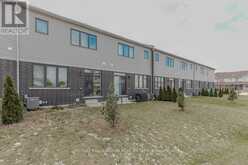 31 - 8273 TULIP TREE DRIVE | Niagara Falls Ontario | Slide Image Thirty-six