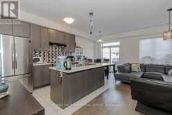 31 - 8273 TULIP TREE DRIVE | Niagara Falls Ontario | Slide Image Seven