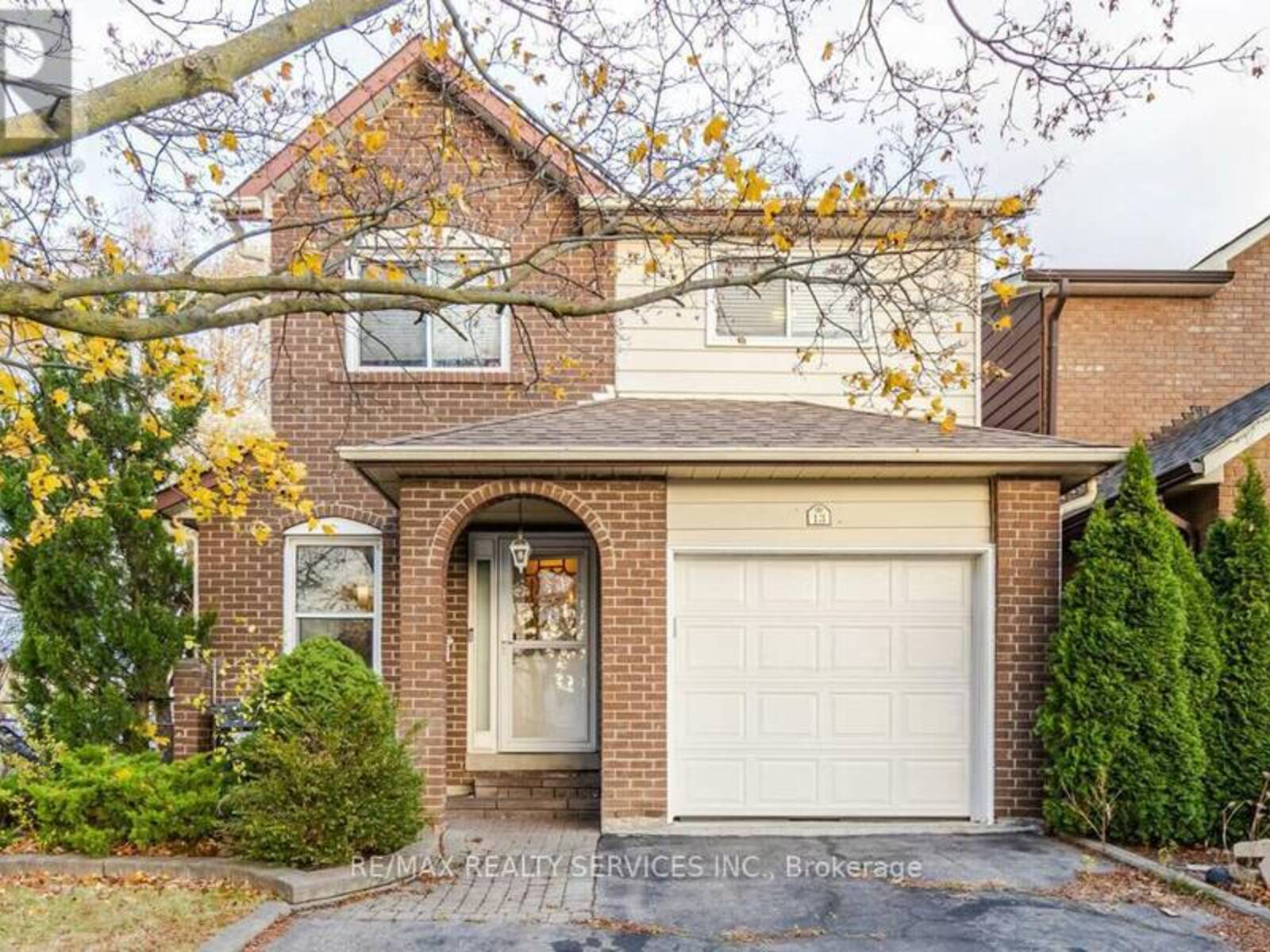 13 WEYBRIDGE TRAIL, Brampton, Ontario L6V 3S3