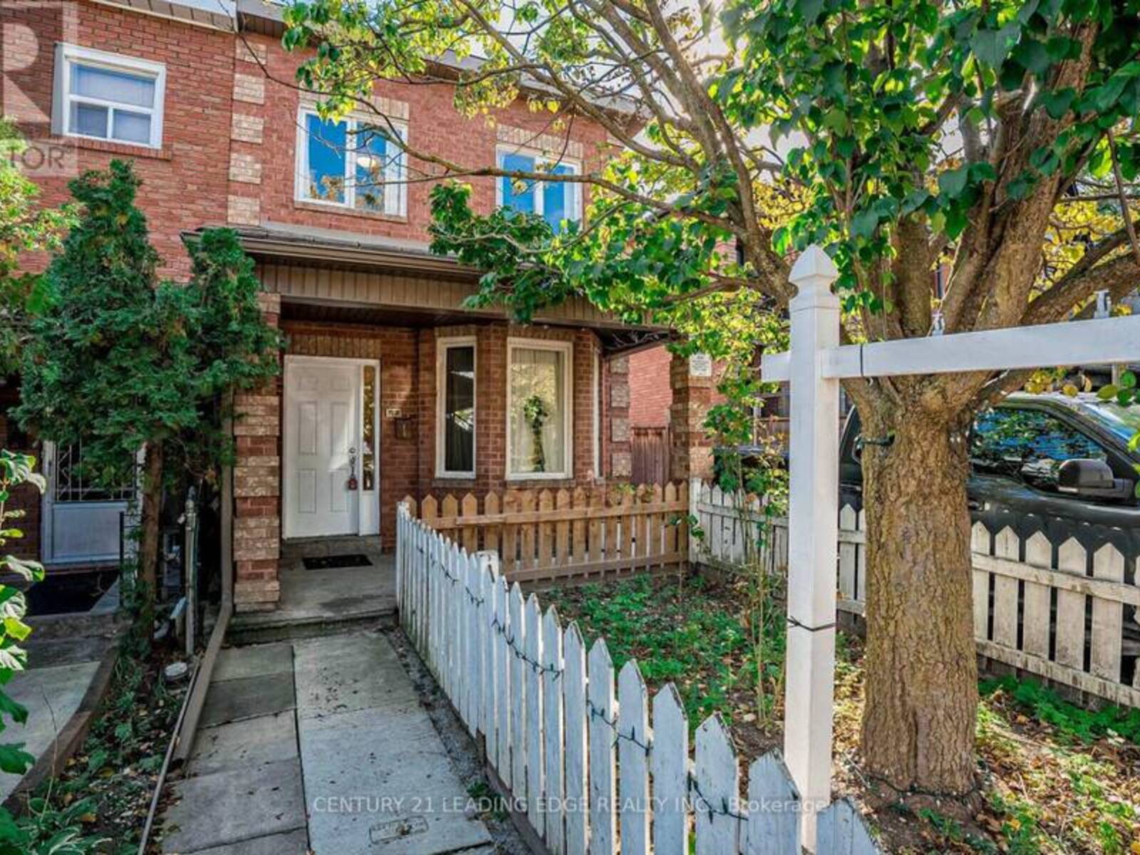 57 SHANLY STREET, Toronto, Ontario M6H 1S4