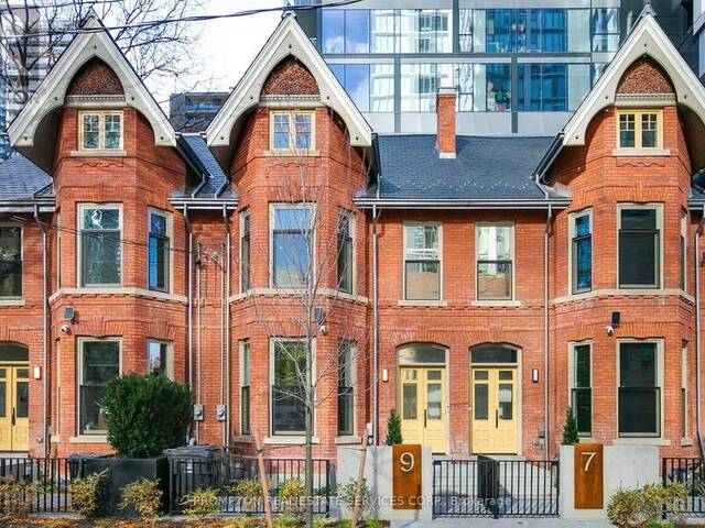 9 GLOUCESTER STREET Toronto Ontario, M4Y 1L8