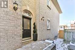 6 FOXTAIL RIDGE | Newmarket Ontario | Slide Image Six