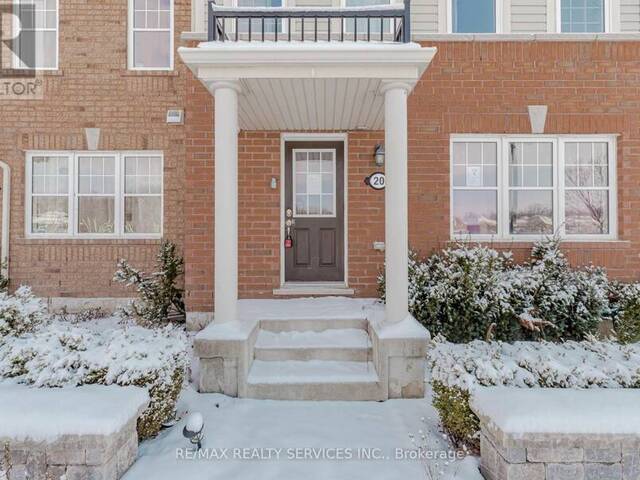 20 HENNEBERRY LANE Brampton Ontario, L7A 0V8