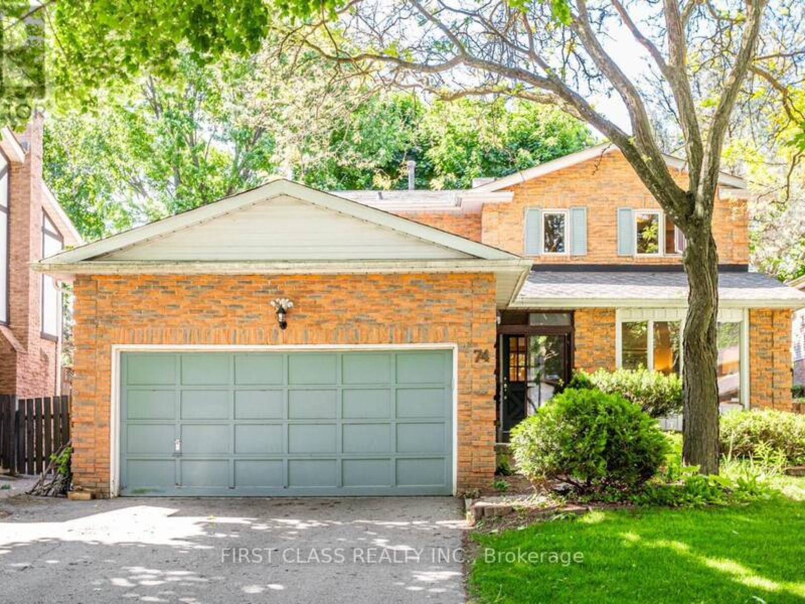 74 INNISBROOK CRESCENT, Markham, Ontario L3T 5B1