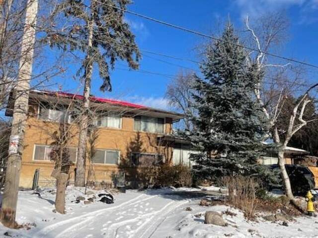 364 GREENFIELD AVENUE Toronto Ontario, M2N 3E8