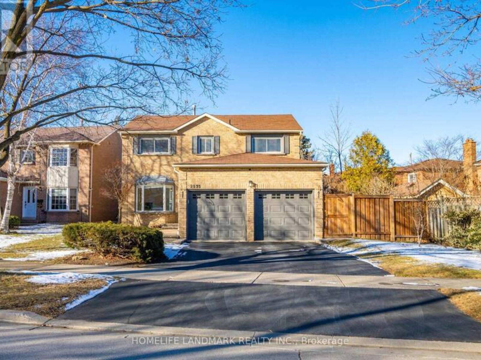 2535 VALENCIA ROAD, Mississauga, Ontario L5N 4L6