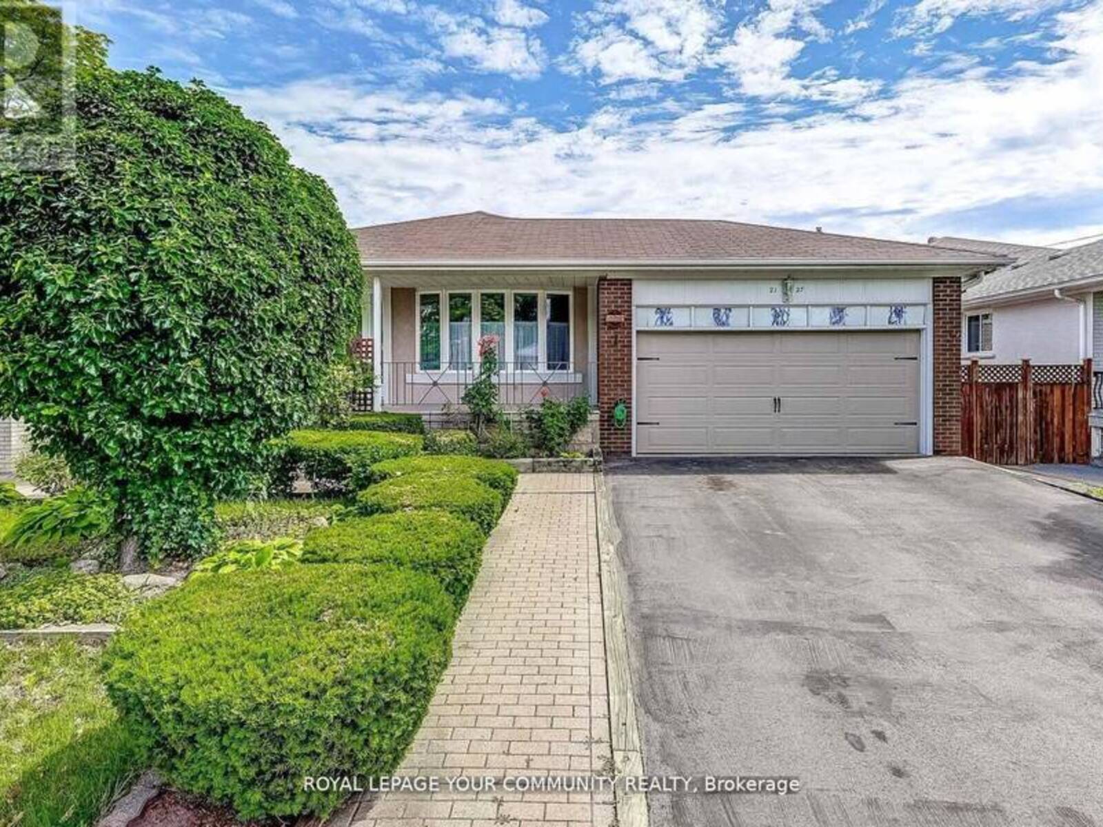 2127 CLIFF ROAD, Mississauga, Ontario L5A 2N6