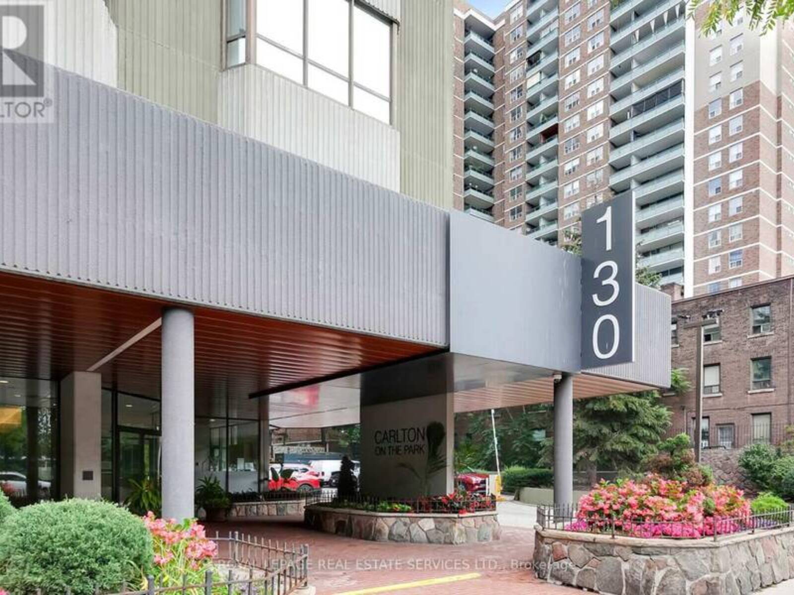 609 - 130 CARLTON STREET, Toronto, Ontario M5A 4K3