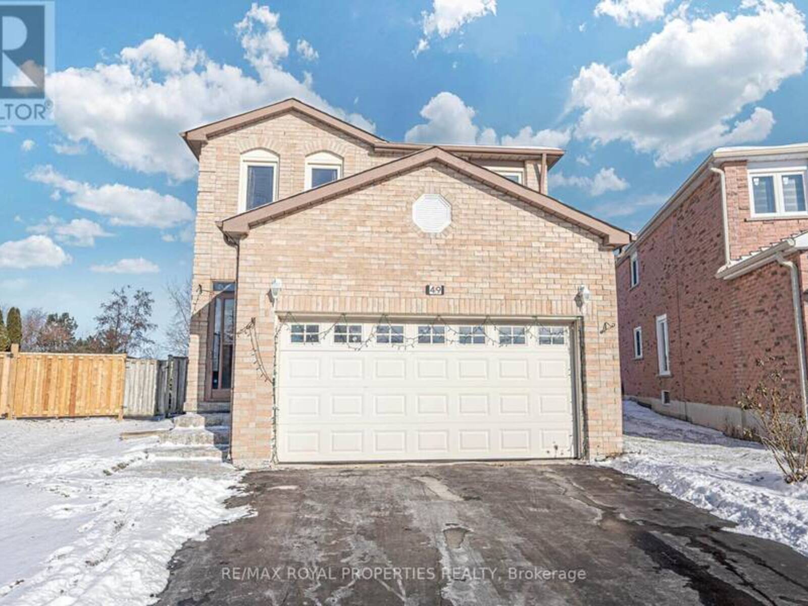 49 PAGE CRESCENT, Markham, Ontario L3S 1W5