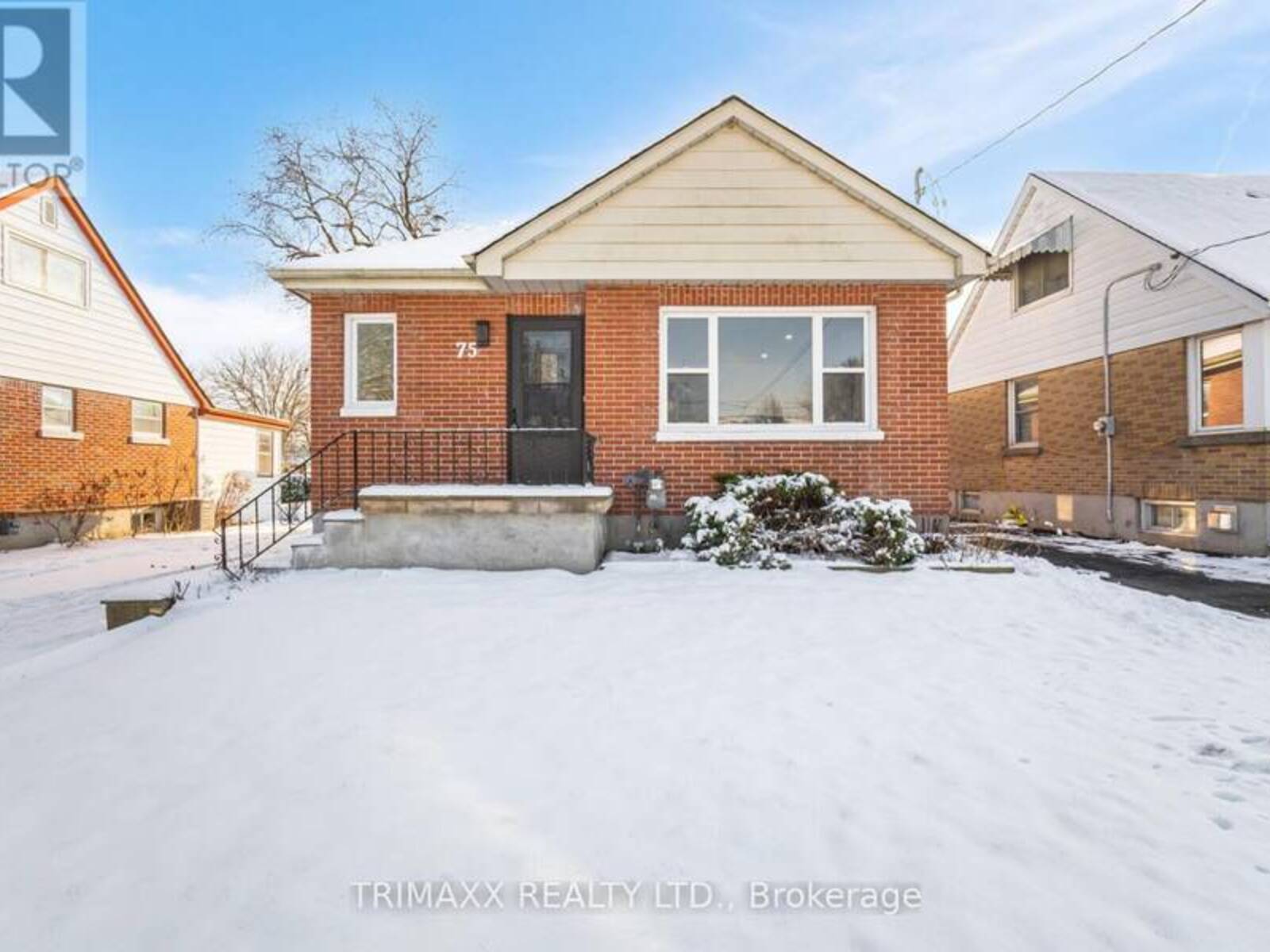 75 PONTIAC AVENUE, Oshawa, Ontario L1G 3M1