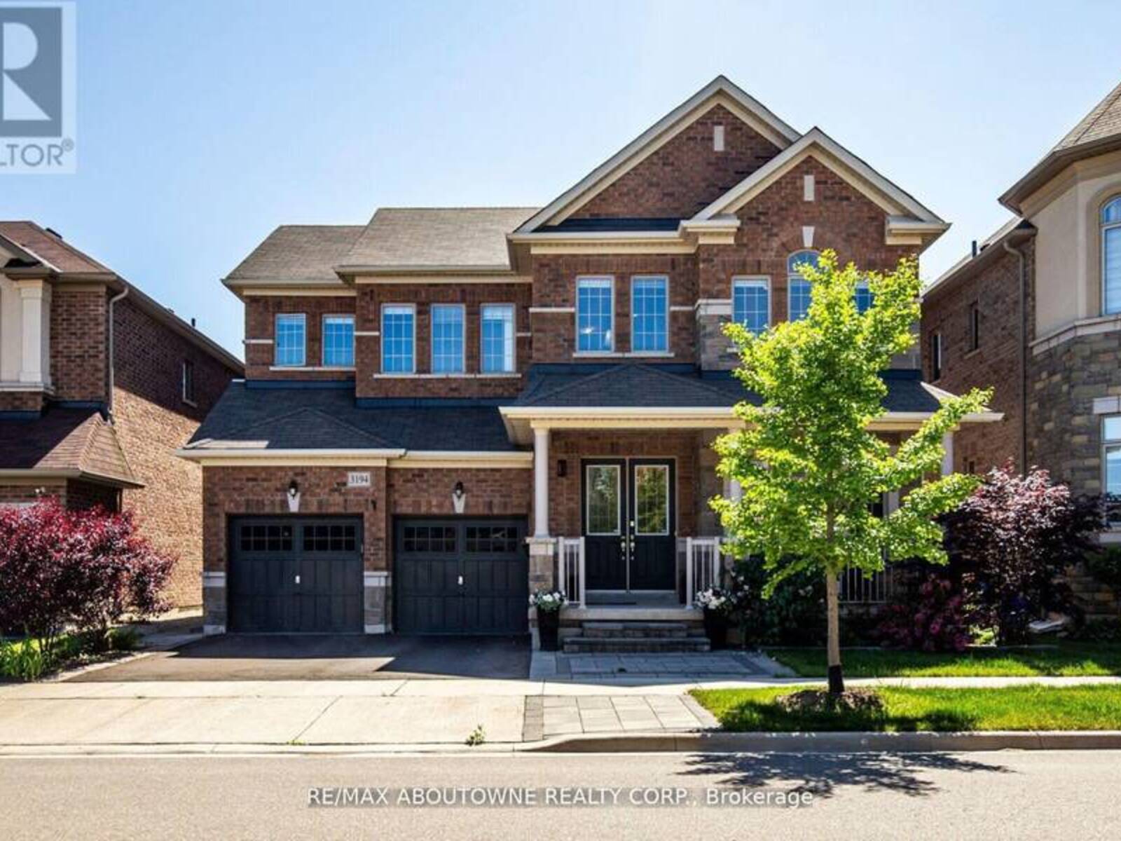 3194 BUTTONBUSH TRAIL, Oakville, Ontario L6H 7H5