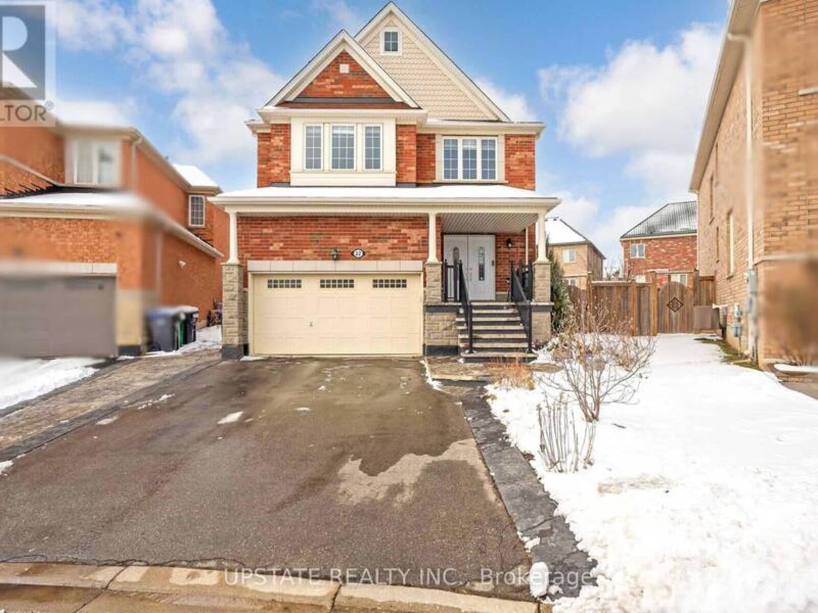 22 KAWANA ROAD, Brampton, Ontario L6Y 0W2