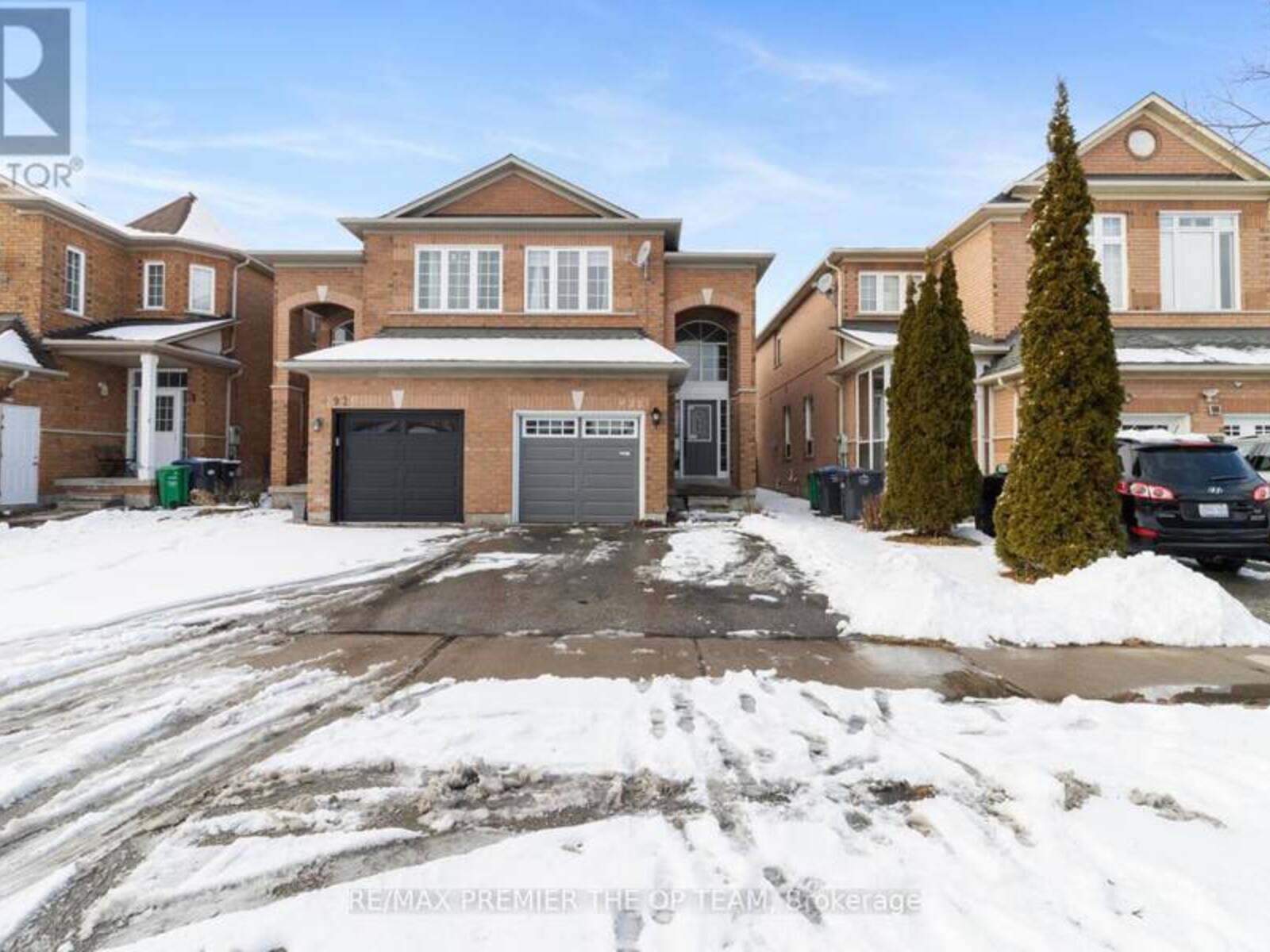 922 LEDBURY CRESCENT, Mississauga, Ontario L5V 2P8